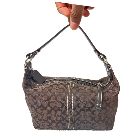 Signature Coach cocoa brown purse - Picture 2 of 8